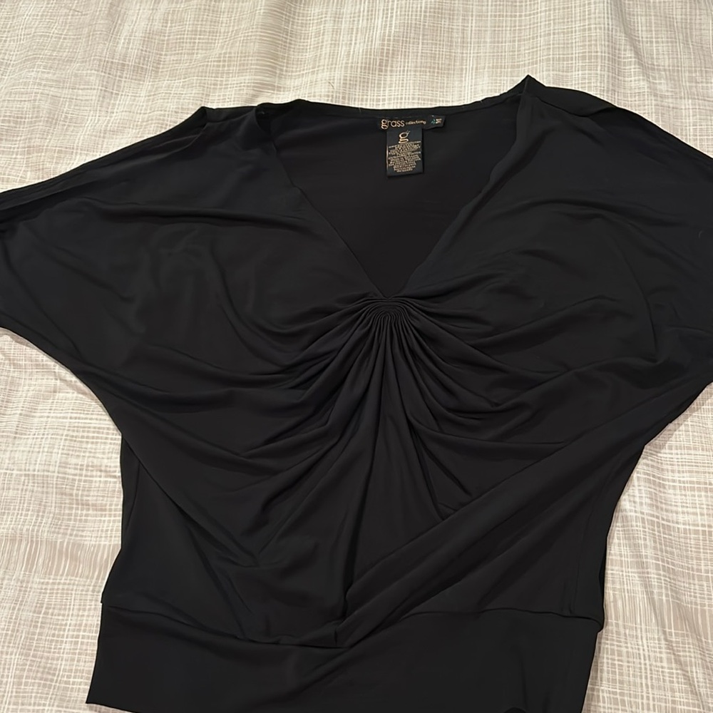 Women’s top with peek a boo shoulder